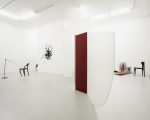 Galerie Lange + Pult – WALL TABLE CHAIR