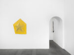 Galerie Lange + Pult – Justin Adian, Greg Bogin, Philippe Decrauzat, Olivier Mosset, Vincent Szarek, Blair Thurman